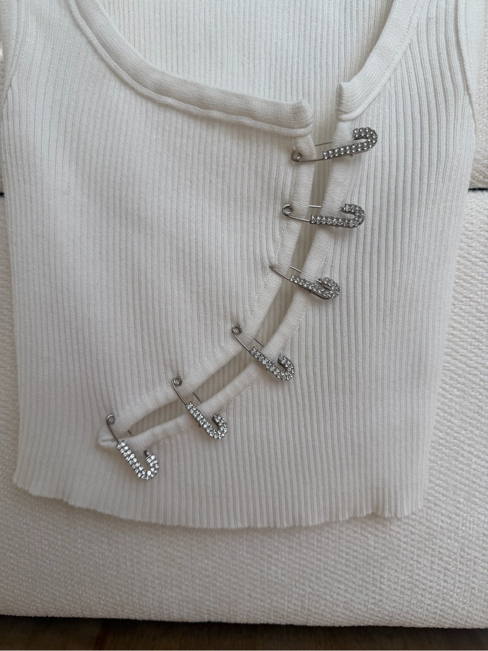 White Ribbed Tank with Rhinestone Safety Pin Detail - Picture 3 of 3